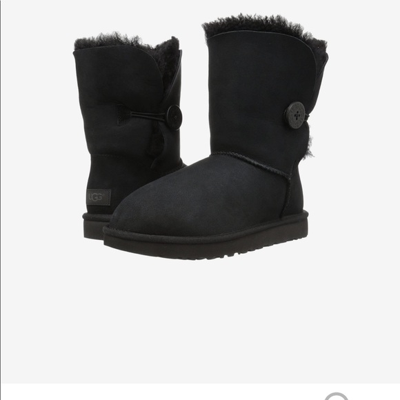 UGG Shoes - Excellent Condition Bailey Ugg Boots, size 9.